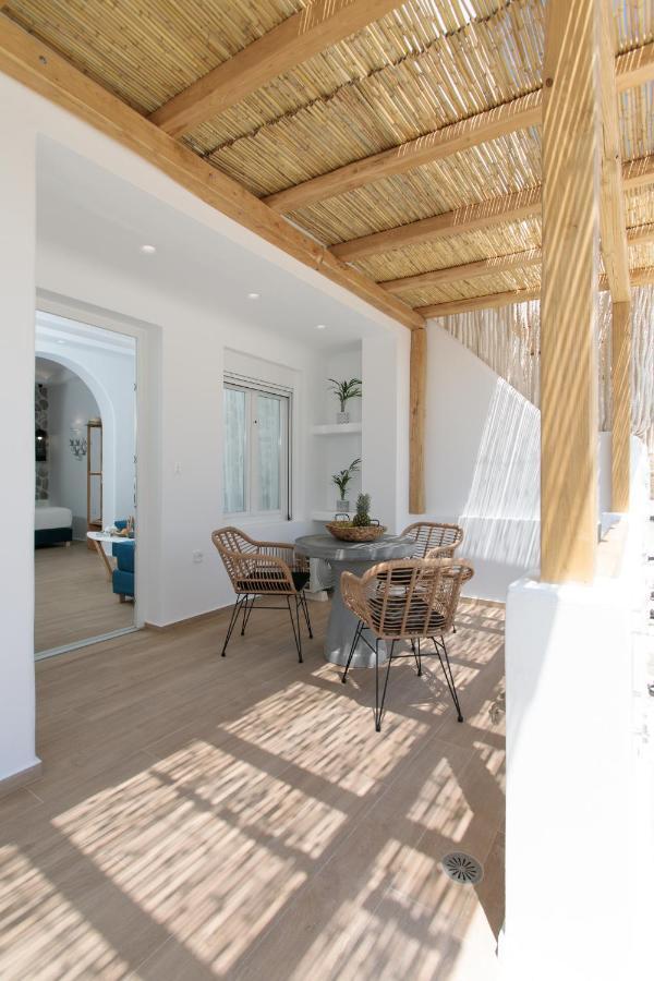 Hora Seaside Suites Naxos City Екстер'єр фото