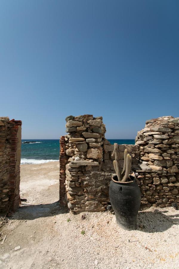 Hora Seaside Suites Naxos City Екстер'єр фото