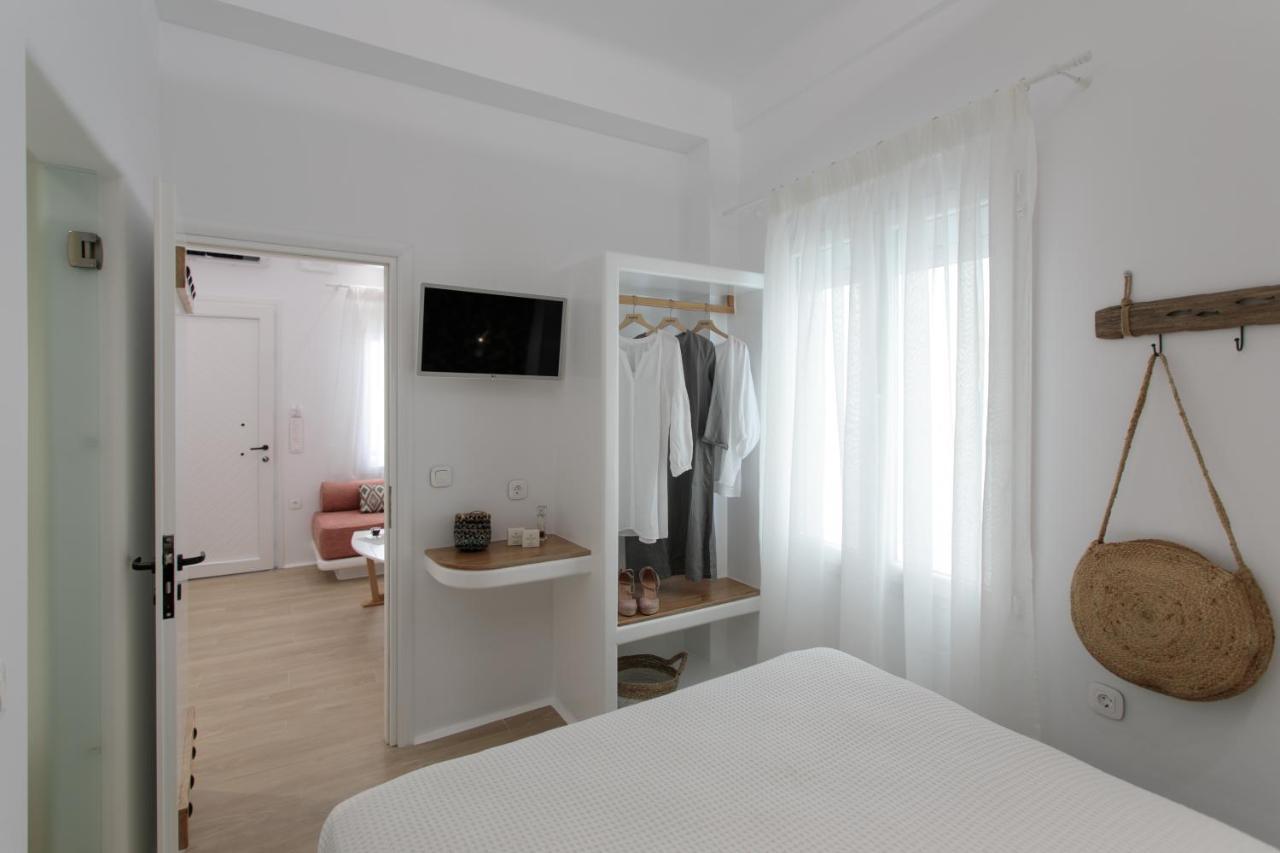Hora Seaside Suites Naxos City Екстер'єр фото