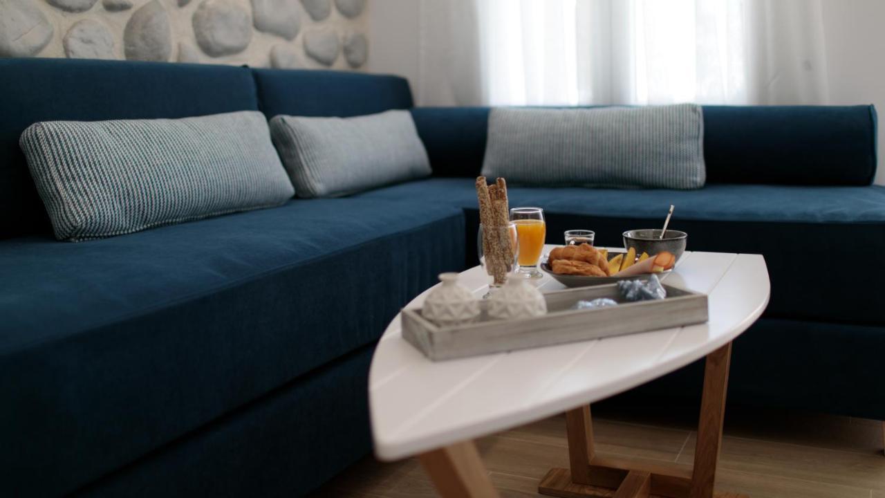 Hora Seaside Suites Naxos City Екстер'єр фото