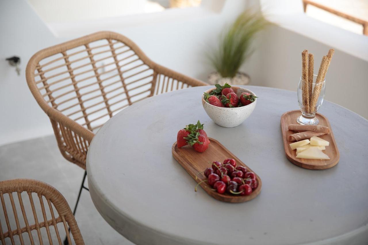 Hora Seaside Suites Naxos City Екстер'єр фото