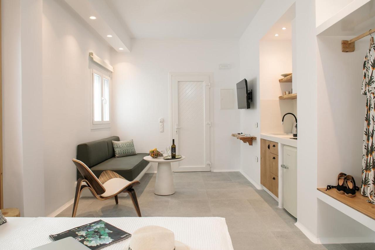 Hora Seaside Suites Naxos City Екстер'єр фото