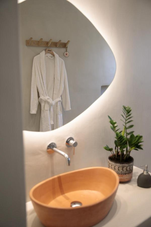 Hora Seaside Suites Naxos City Екстер'єр фото